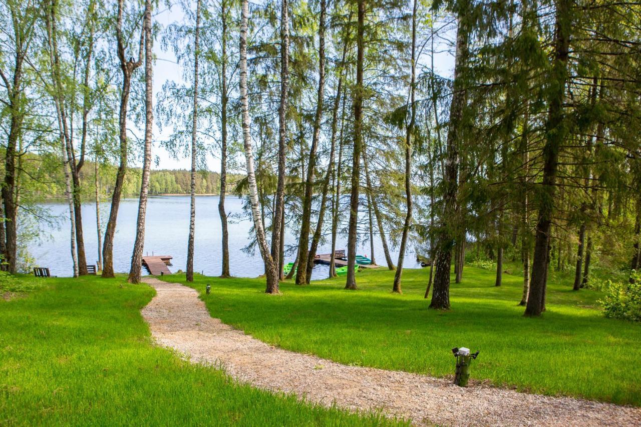 Azuluokesos Sodyba Molėtai Eksteriør bilde